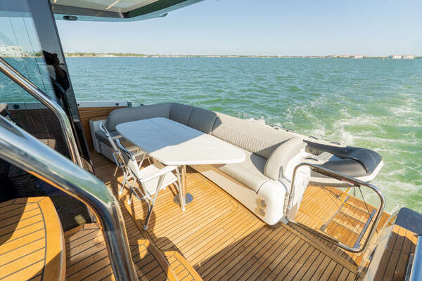 Galeon 560 FLY Yacht For Sale