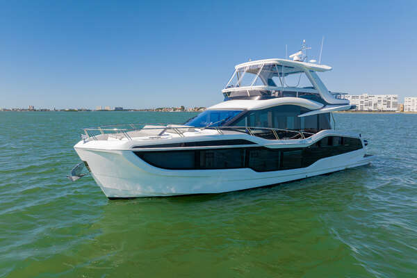 Galeon 560 FLY Yacht For Sale