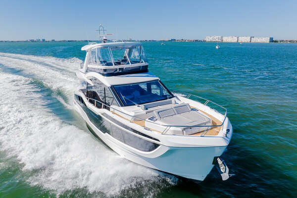Galeon 560 FLY Yacht For Sale