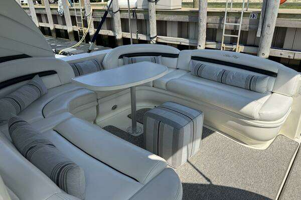 2003 Sea Ray 42