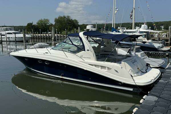 2003 Sea Ray 42