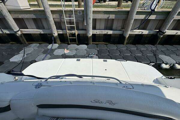 2003 Sea Ray 42