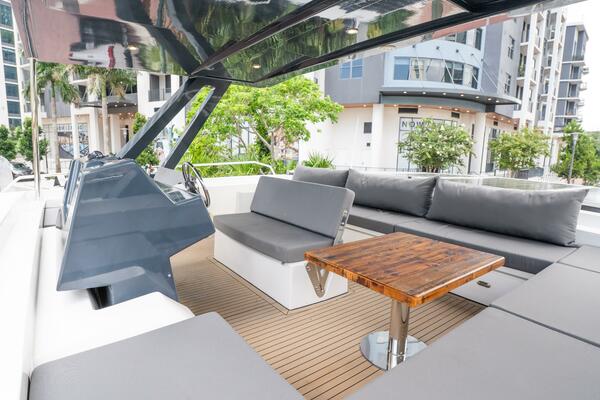 Alva OE 54 Flybridge Port Lounge Area