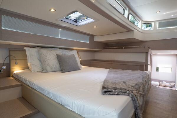 Alva OE 54 Master Looking Starboard