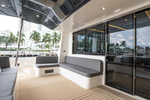 Alva OE 54 Cockpit L Shaped Seating