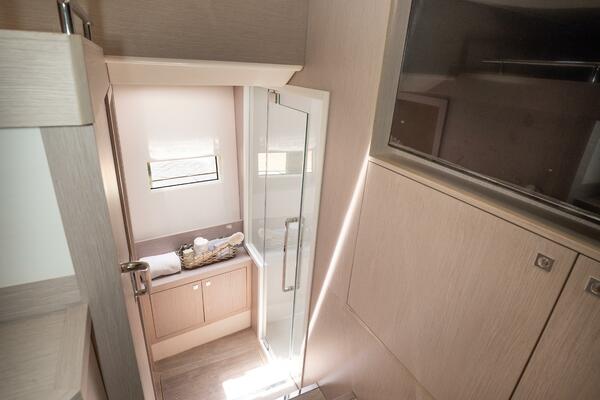 Alva OE 54 Master Ensuite Entrance