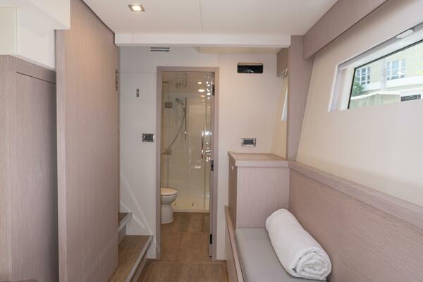 Alva OE 54 VIP Seating Area