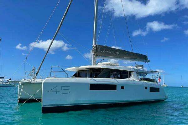 45-ft-Leopard-2022-45-Making Connections II Ft Lauderdale Florida United States  yacht for sale