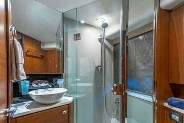 Princess V48 Yacht For Sale