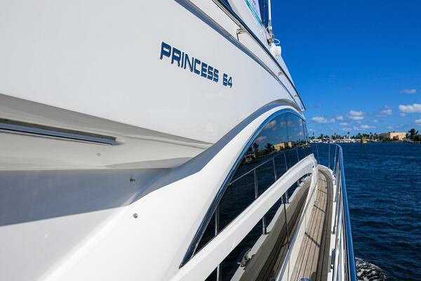 TIGHT SQUEEZE 64ft Princess Yacht For Sale