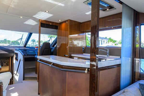 TIGHT SQUEEZE 64ft Princess Yacht For Sale