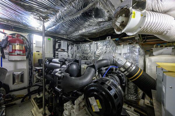 TIGHT SQUEEZE 64ft Princess Yacht For Sale