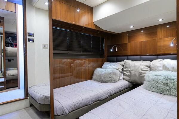 TIGHT SQUEEZE 64ft Princess Yacht For Sale