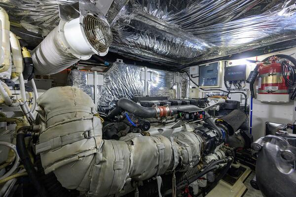 TIGHT SQUEEZE 64ft Princess Yacht For Sale