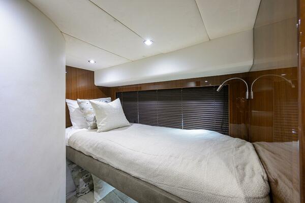 TIGHT SQUEEZE 64ft Princess Yacht For Sale