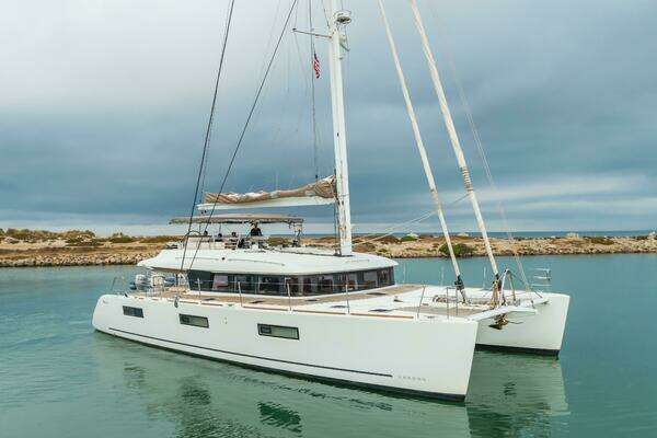 62-ft-Lagoon-2019-620-Sunset O Ventura California United States  yacht for sale