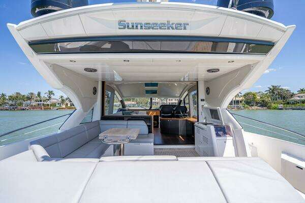 2018 Sunseeker 57