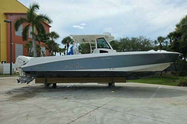 37-ft-Boston Whaler-2015-370 Outrage- Fort Laurderdale Florida United States  yacht for sale