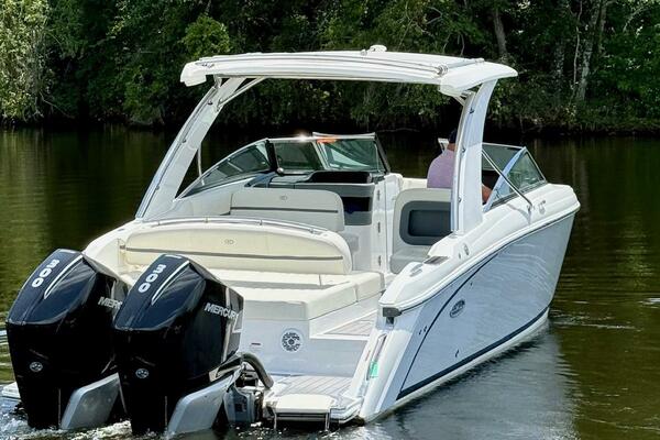 Drama Free 30ft Cobalt Yacht For Sale