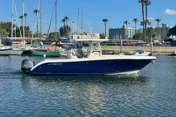 32-ft-Century-2016-3200 Center Console-Dolce Vita Marina Del Rey California United States  yacht for sale