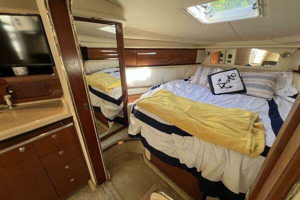 2002 Sea Ray 36