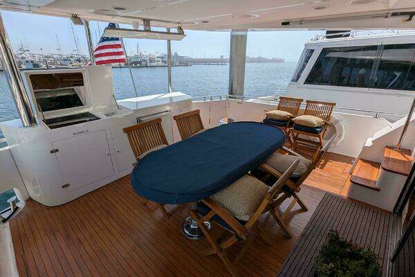 Johnson Motor Yacht Yacht For Sale