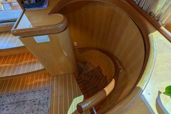 Johnson Motor Yacht Yacht For Sale