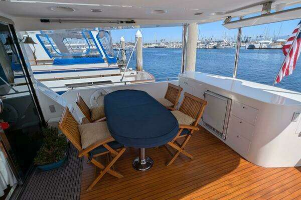 Johnson Motor Yacht Yacht For Sale