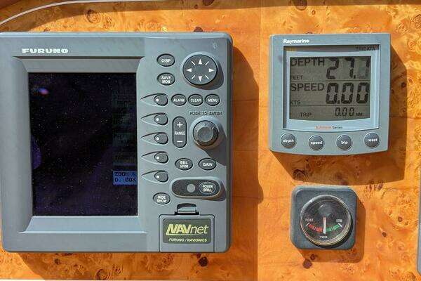 Johnson Motor Yacht Yacht For Sale