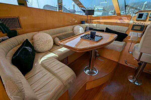 Johnson Motor Yacht Yacht For Sale