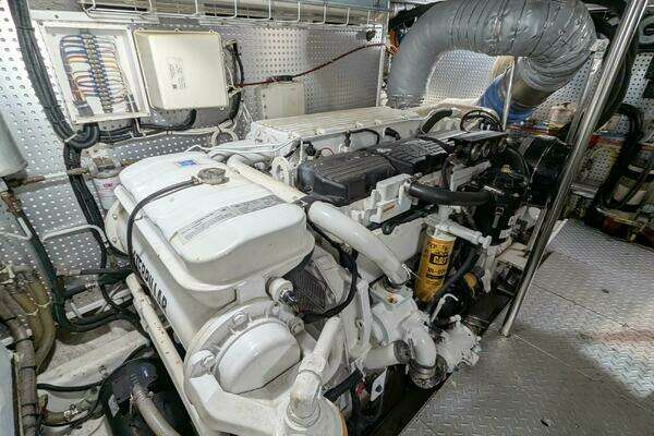 Johnson Motor Yacht Yacht For Sale