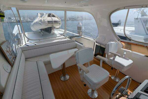 Johnson Motor Yacht Yacht For Sale
