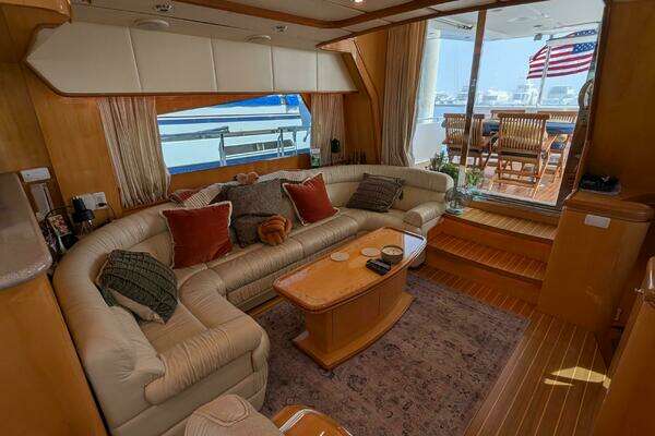 Johnson Motor Yacht Yacht For Sale