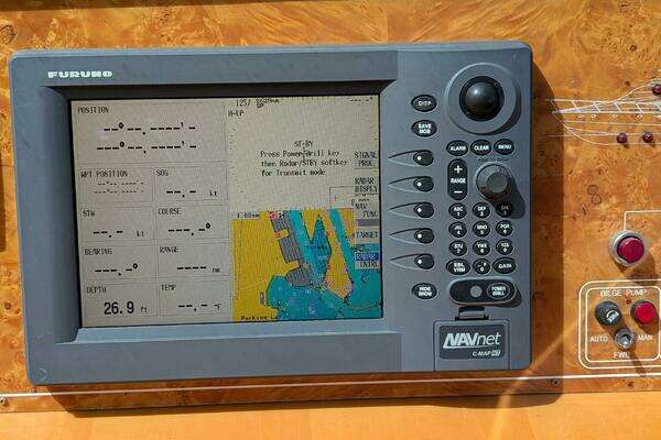 Johnson Motor Yacht Yacht For Sale