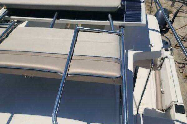 Photo of the 2020 Cutwater C-32 CB