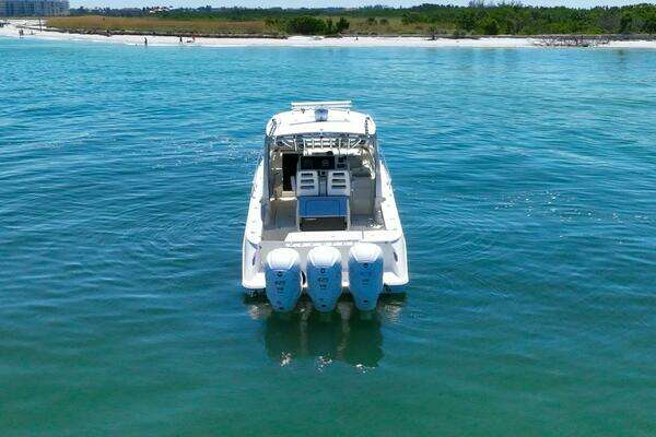 Hydra-Sports 3500 VX Repowered Yacht For Sale