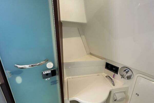 Pursuit 355 OS Yacht For Sale