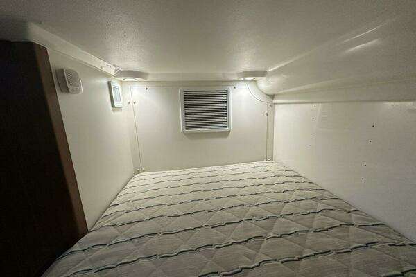 Pursuit 355 OS Yacht For Sale