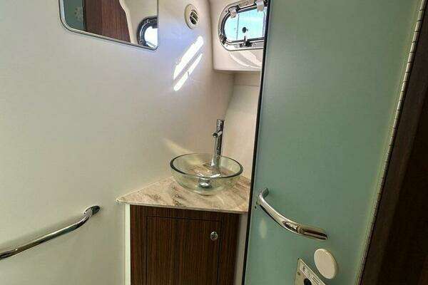 Pursuit 355 OS Yacht For Sale