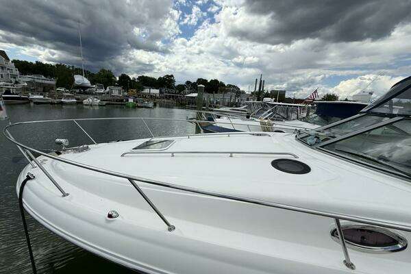 Photo of the 2007 Sea Ray 320 Sundancer
