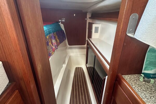 33ft Gemini Yacht For Sale 33ft Gemini Yacht For Sale