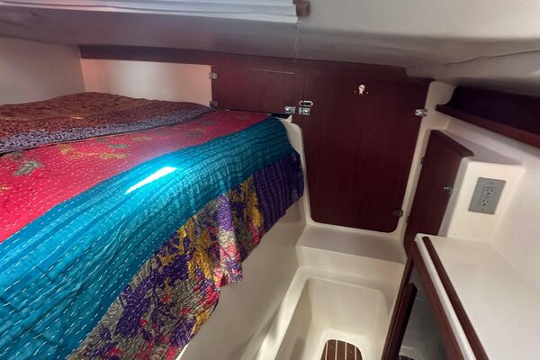 33ft Gemini Yacht For Sale 33ft Gemini Yacht For Sale