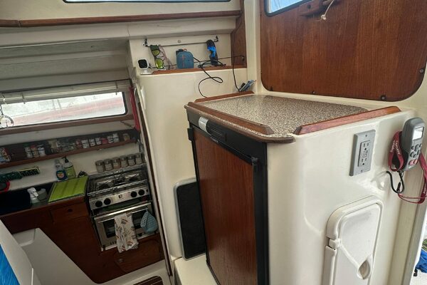 33ft Gemini Yacht For Sale 33ft Gemini Yacht For Sale