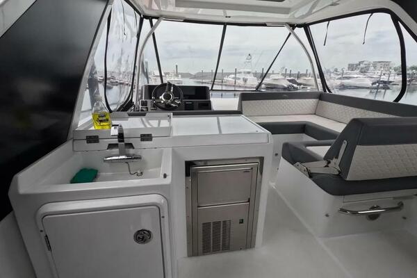 53ft Galeon Yacht For Sale