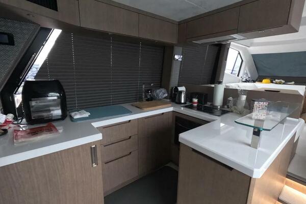 53ft Galeon Yacht For Sale