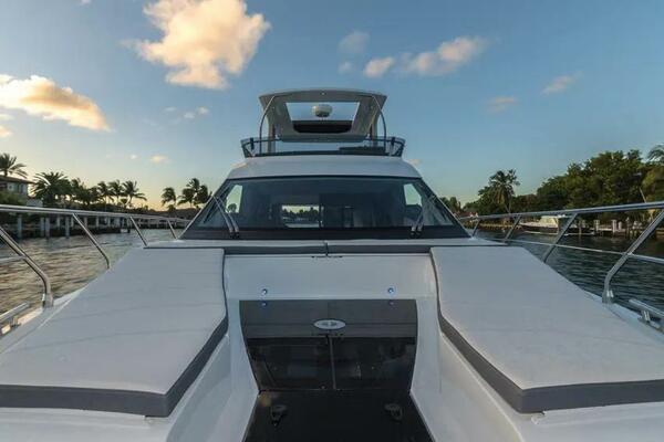 53ft Galeon Yacht For Sale