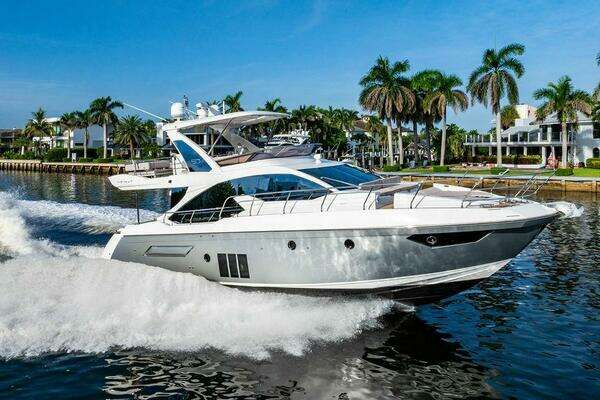 2015 Azimut 55