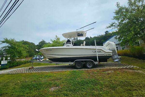 23-ft-Boston Whaler-2019-230 Outrage-Jet-Freeport Maine United States yacht for sale