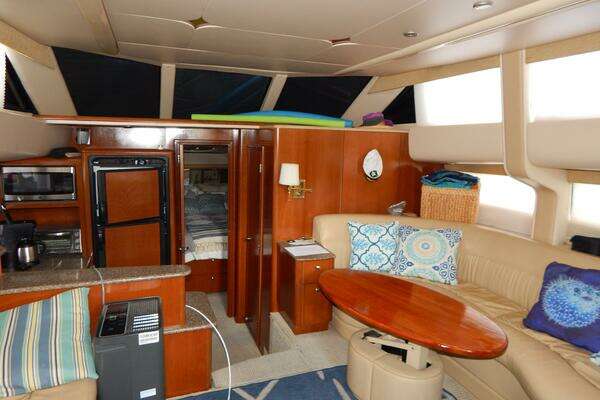 2005 Meridian 42