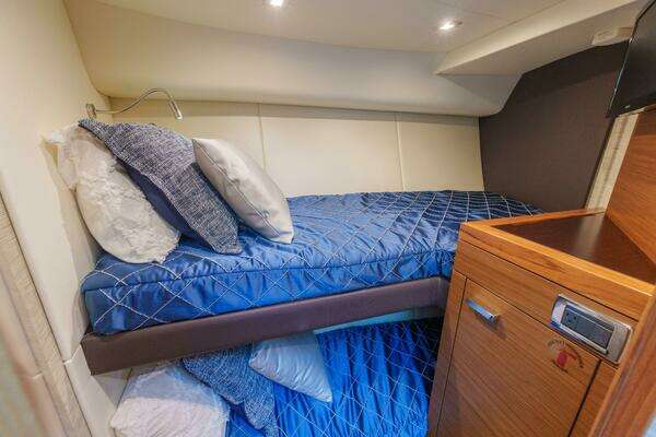 2017 Tiara Yachts 55